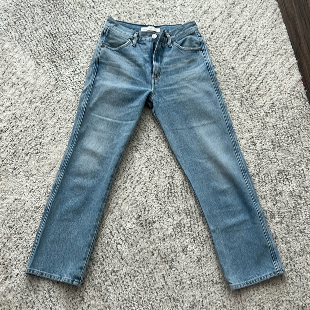 Aritzia/Wilfred & Citizens of Humanity Liv Straight crop size 23